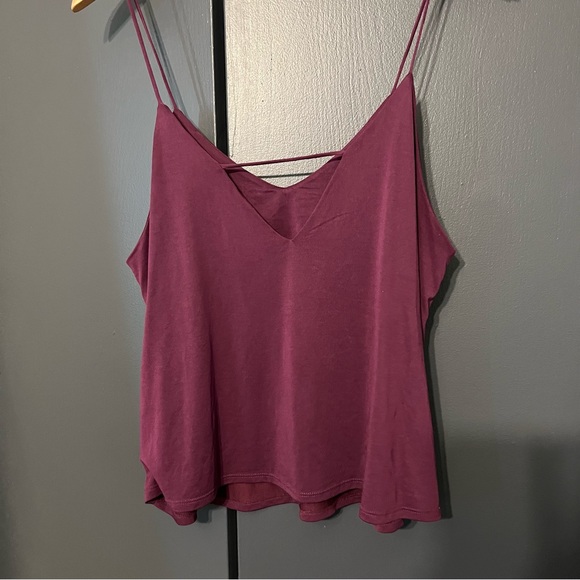 Eggplant tank top size large - Picture 3 of 3